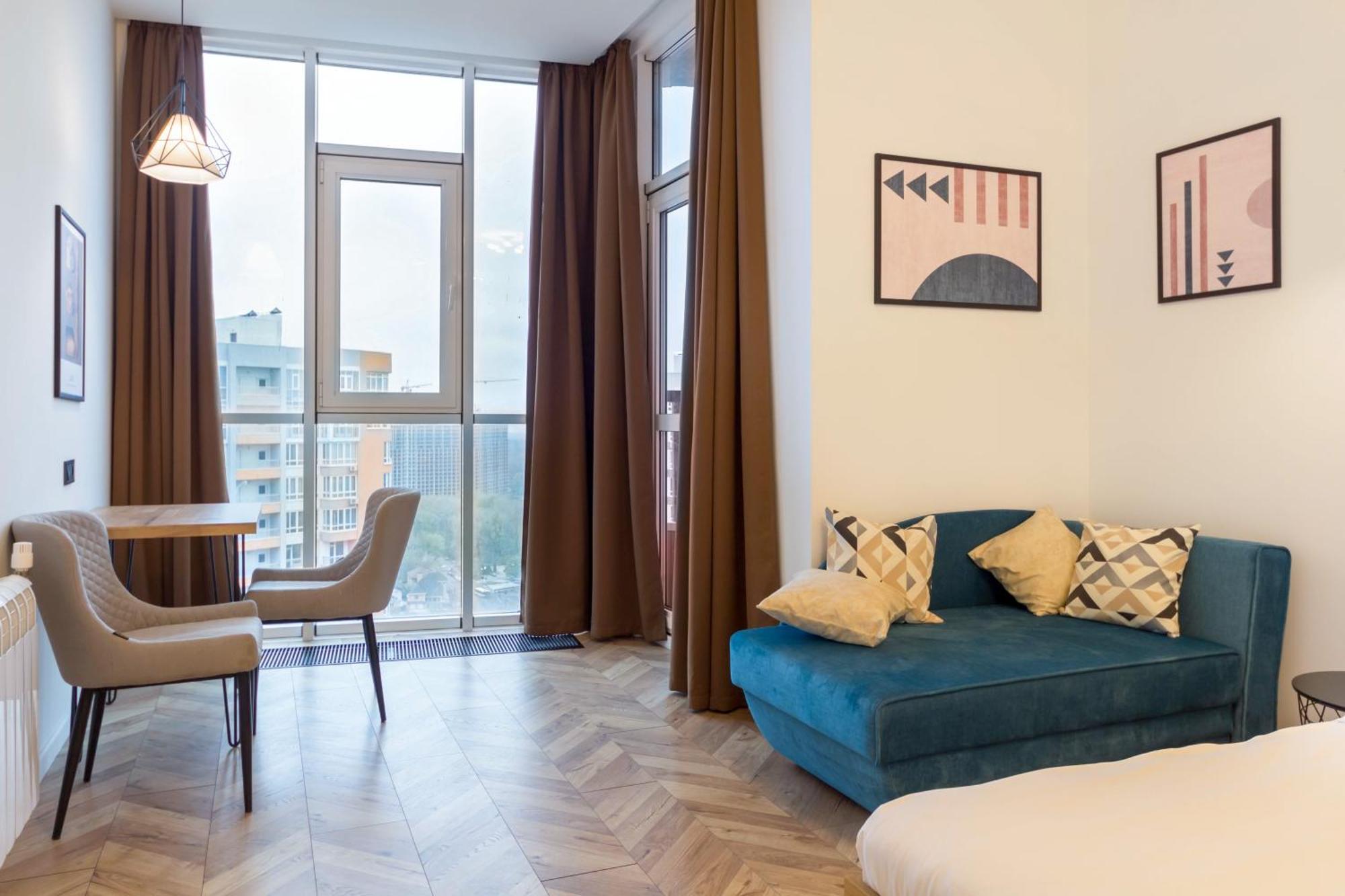 Design Apartments With Panoramic View Kiev Eksteriør billede